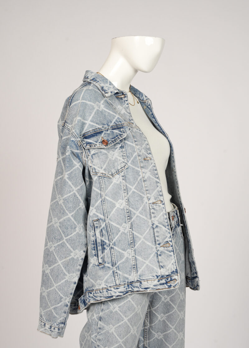 Detailed Denim Jacket