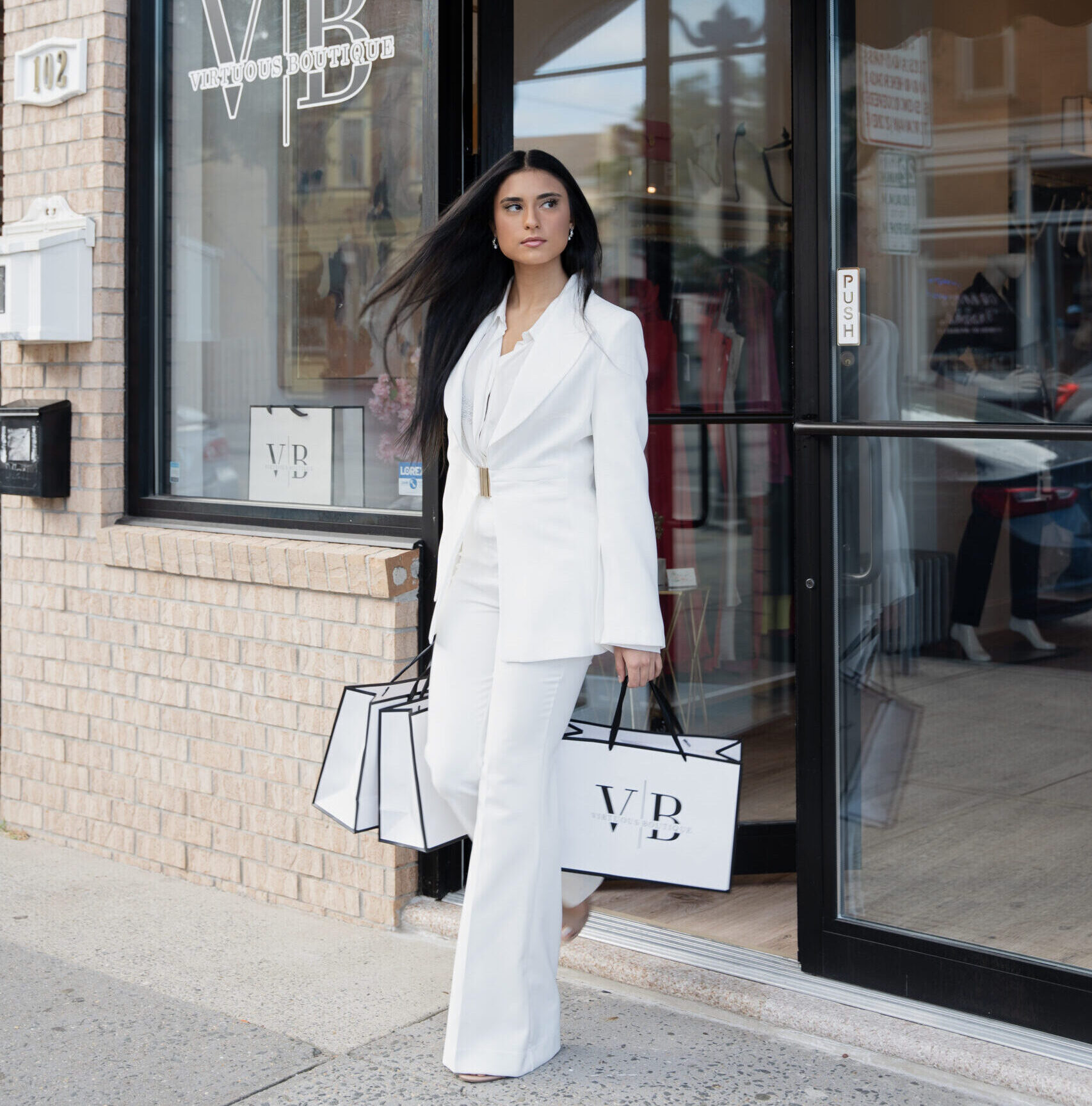 Virtuous boutique